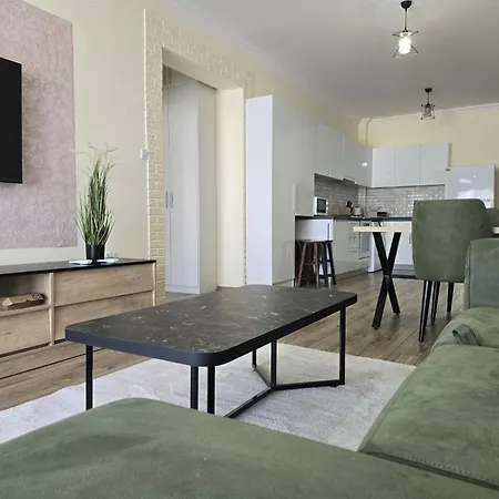 Charming 1+1 Caesar *